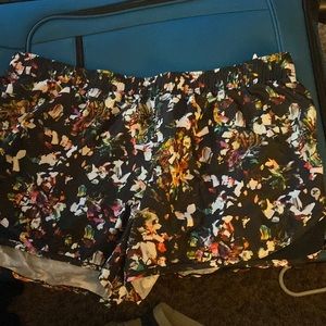 Abstract patter running short